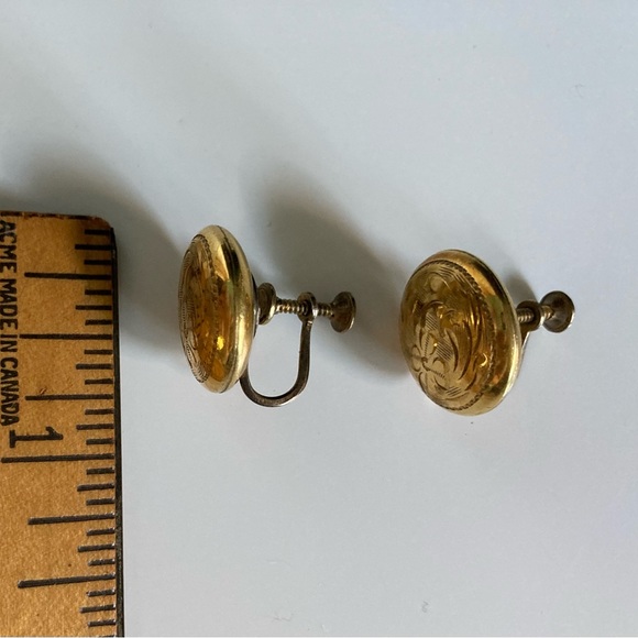 Vintage Etched Floral Gold Screw Back Earrings GF Gold Filled Mid Century Modern - Picture 6 of 7